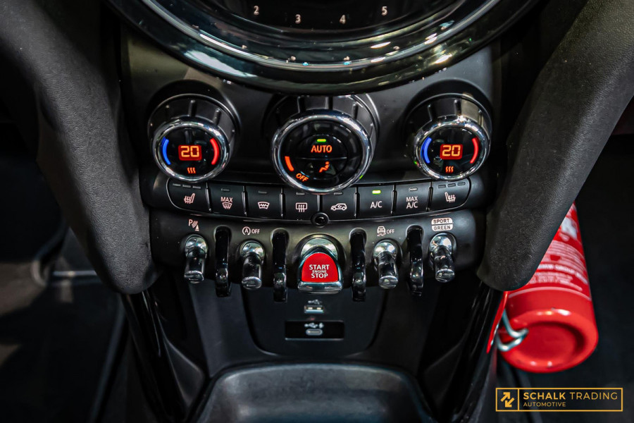 MINI 2.0 John Cooper Works JCW Pack|NW model|Pano|H&K|Cam|