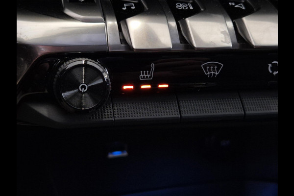 Peugeot 3008 1.6 HYbrid 225 Blue Lease Allure | Navigatie | Achteruitrijcamera | Stoelverwarming | Apple Carplay/Android Auto |