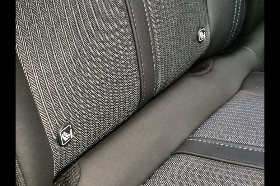 Peugeot 3008 1.6 HYbrid 225 Blue Lease Allure | Navigatie | Achteruitrijcamera | Stoelverwarming | Apple Carplay/Android Auto |