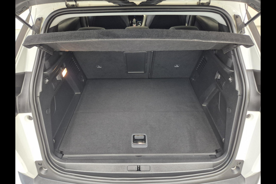 Peugeot 3008 1.6 HYbrid 225 Blue Lease Allure | Navigatie | Achteruitrijcamera | Stoelverwarming | Apple Carplay/Android Auto |