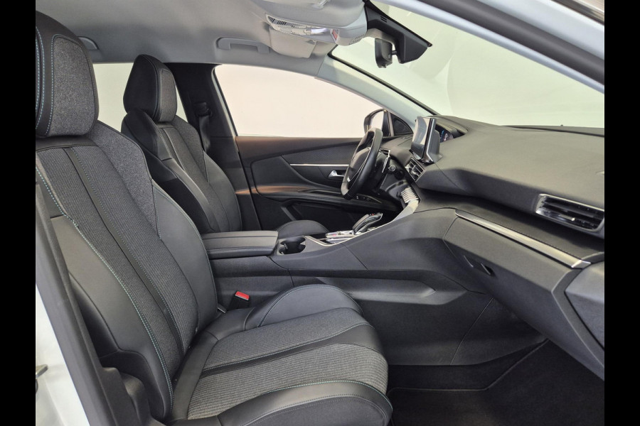 Peugeot 3008 1.6 HYbrid 225 Blue Lease Allure | Navigatie | Achteruitrijcamera | Stoelverwarming | Apple Carplay/Android Auto |