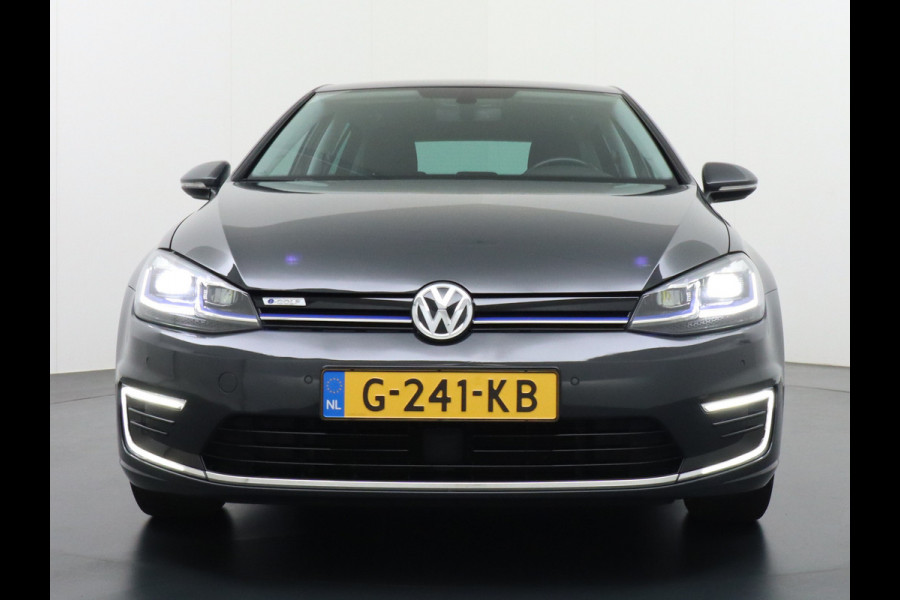 Volkswagen e-Golf AUT. Adaptive Cruise Apple Carplay Android Navi Climatronic Pdc Led Regen-Lichtsensor 36kWh Privacy Glas Bluetooth Spiegelpakket Car-Net App-Connect Wifi E-DITION 1e Eigenaar