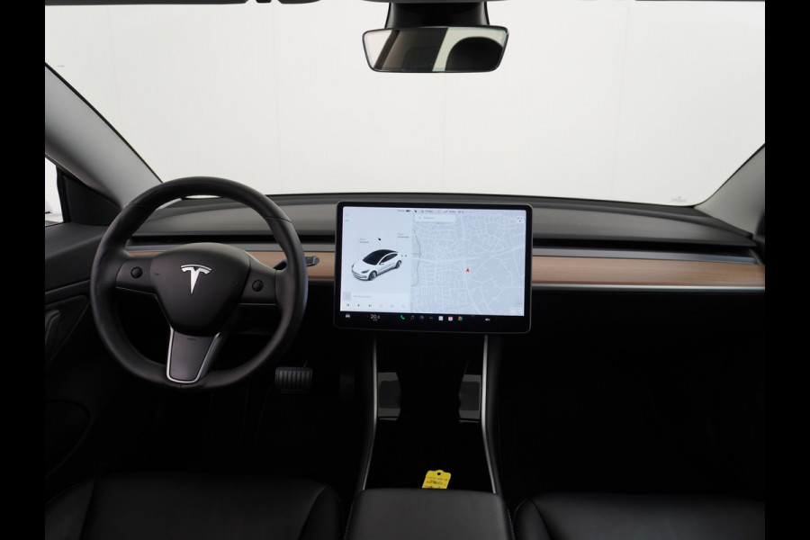 Tesla Model 3 Long Range 75kWh 463PK 19" FSD-Full Self Driving Computer-3 Premium Audio 4wd AutoPilot Panoramadak Camera's Leer Adaptive-Cruis Stoel en achterbank verwarming Electr.Stoelen+Memory+Easy-Entry WiFi Orig. NLse auto Grootste accu Tot 16,5kwh thuis laden. Accu-Garantie tot 18-12-2027 max 192.000km