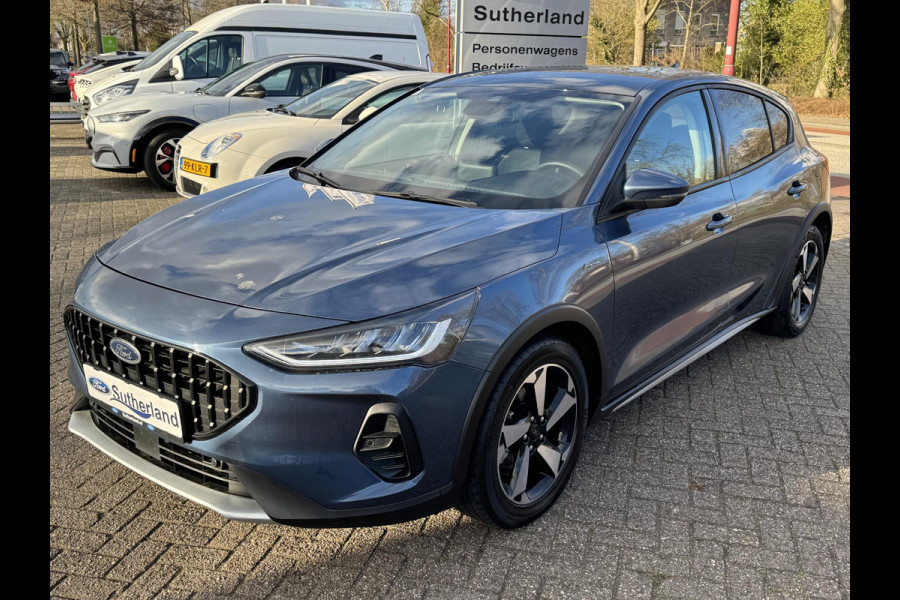 Ford Focus 1.0 EcoBoost Hybrid Active Style 125pk | Panoramadak | Winter Pack | Camera | Navigatie | Cruise control