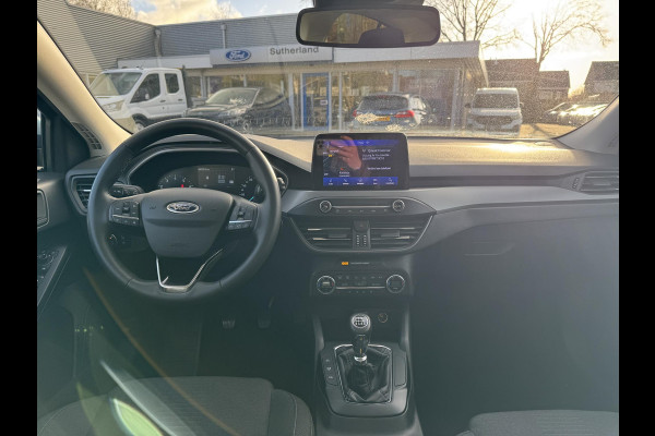 Ford Focus 1.0 EcoBoost Hybrid Active Style 125pk | Panoramadak | Winter Pack | Camera | Navigatie | Cruise control