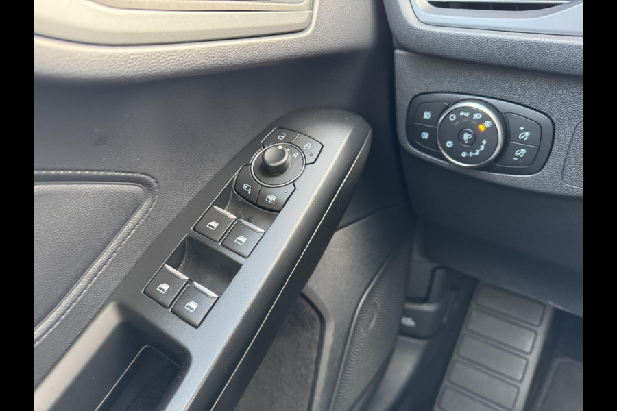 Ford Focus 1.0 EcoBoost Hybrid Active Style 125pk | Panoramadak | Winter Pack | Camera | Navigatie | Cruise control