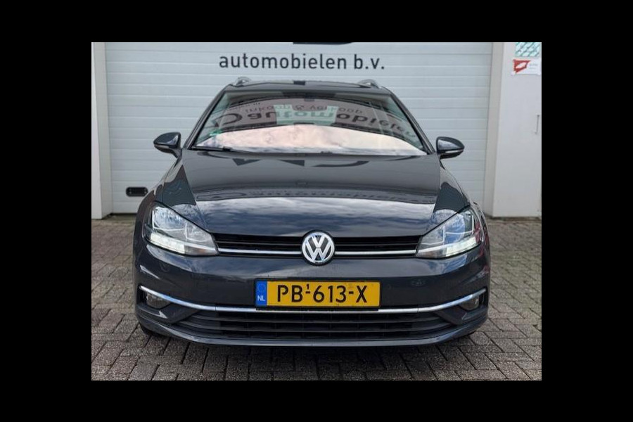 Volkswagen GOLF Variant 1.6 TDI Highline-7.5 Virtual cockpit