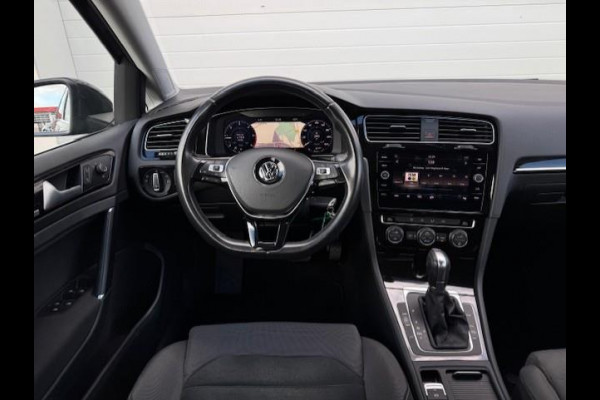 Volkswagen GOLF Variant 1.6 TDI Highline-7.5 Virtual cockpit