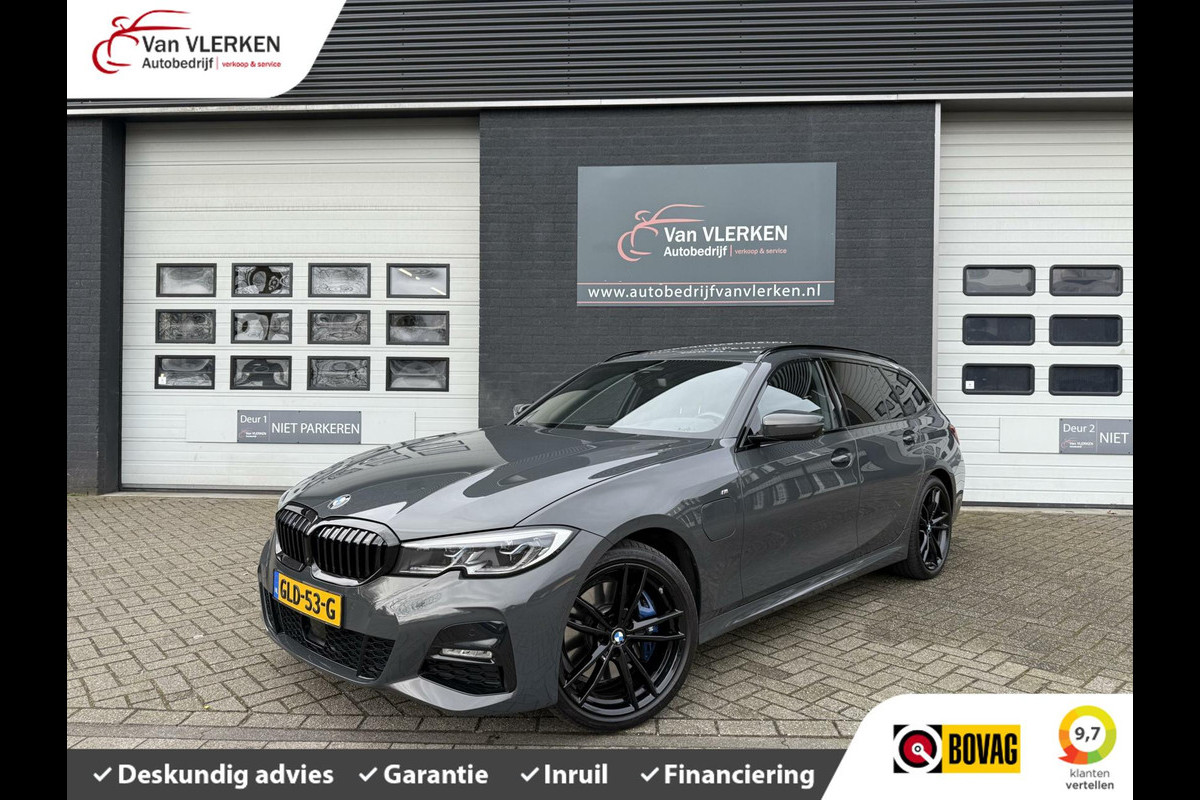 BMW 3 Serie Touring 330e xDrive M-Sport LAZER PANORAMADAK LEER