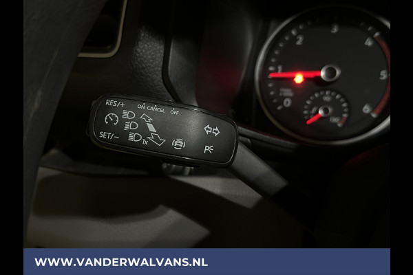 Volkswagen Crafter 2.0 TDI 141pk L3H2 L2H1 Euro6 Airco | 3000kg Trekhaak | Camera | Navigatie | Apple Carplay Android Auto, Cruisecontrol, Parkeersensoren, Dakdragers, Bijrijdersbank