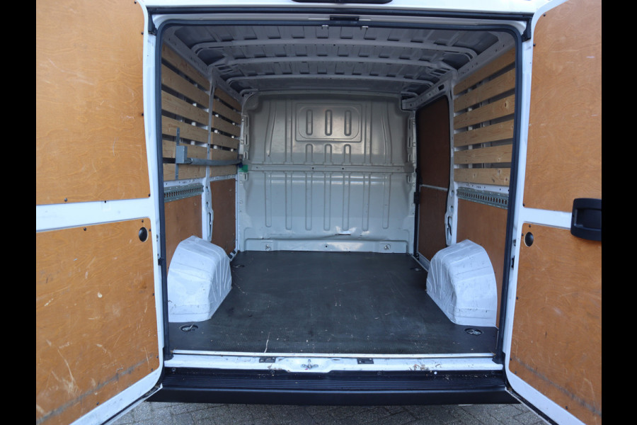 Fiat Ducato 2.2 MultiJet 120pk Euro 6 - L1H1 - New Model - Camera - Apple Carplay