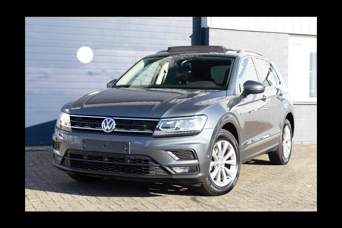 Volkswagen Tiguan 1.5 TSI ACT Panoramadak Leder DSG Automaat 360 Camera