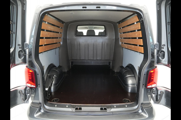Volkswagen Transporter 2.0 TDI 150pk DSG L2H1 30 DC Navigatie Trekhaak Acc Pdc
