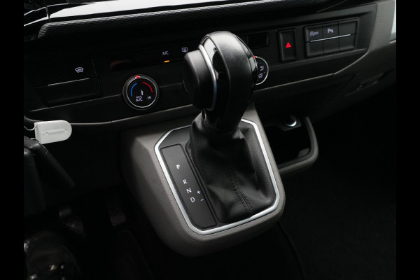 Volkswagen Transporter 2.0 TDI 150pk DSG L2H1 30 DC Navigatie Trekhaak Acc Pdc