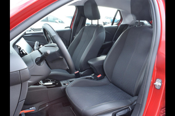 Opel CORSA-E Level 3 50 kWh NAVIGATIE "10 | CARPLAY | ACHTERUITRIJCAMERA MET SENSOREN | 1-FASE | WINTERPAKKET | 6.745km
