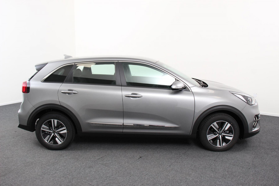 Kia Niro 1.6 GDi Hybrid PHEV Edition Eco Plug in | Navigatie | Apple Carplay/Android Auto | Climate Control | Camera | Lichtmetalen Velgen | Cruise control