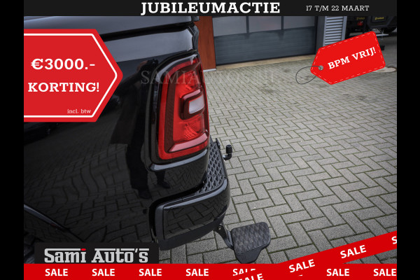 Dodge Ram PREMIUM | MAY 2025 BOM VOL | HEAD UP + 14.4 INCH SCHERM | LUCHTVERING | 420PK 636 Nm | PRIJS MET LPG EN COVER EN GARANTIE | DUBBELE CABINE | PICK UP | 5 PERSOONS | DC | GRIJSKENTEKEN | VOORRAAD NR 2288 - 4952