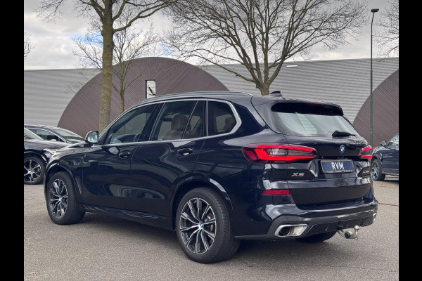 BMW X5 X5 M sport 45e | LUCHTVERING | STOEL/STUUR VERWARMING | DODE HOEK| PANO | BOMVOL|