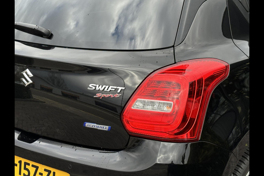 Suzuki Swift 1.4 Sport Smart Hybrid LED Sportstoelen Keyless Navi Cruise Stoelverw. Dodehoek Camera 17''LM