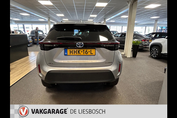 Toyota Yaris Cross 1.5 Hybrid Dynamic / Navigatie / pdc / stoelverwarming