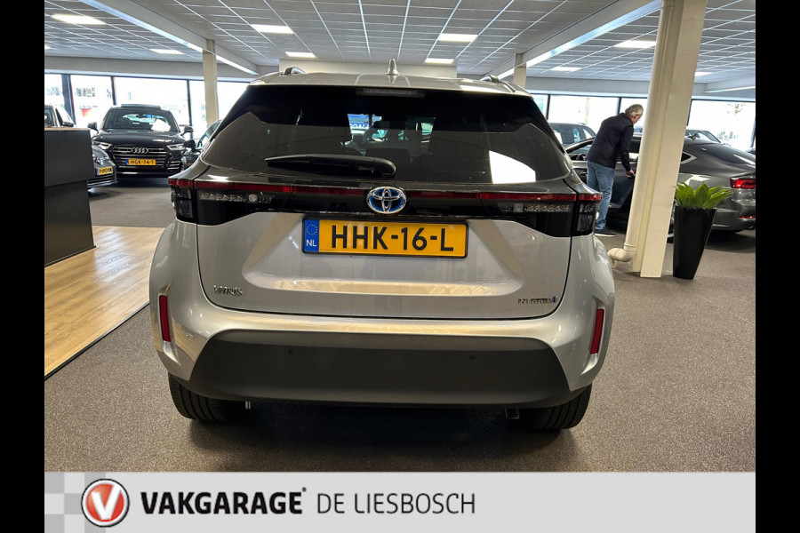 Toyota Yaris Cross 1.5 Hybrid Dynamic / Navigatie / pdc / stoelverwarming