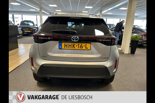 Toyota Yaris Cross 1.5 Hybrid Dynamic / Navigatie / pdc / stoelverwarming