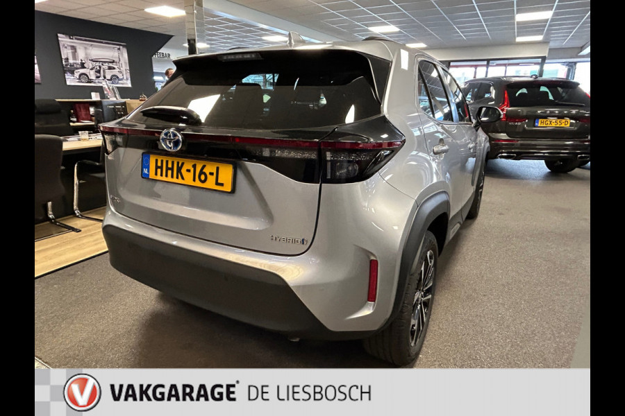 Toyota Yaris Cross 1.5 Hybrid Dynamic / Navigatie / pdc / stoelverwarming