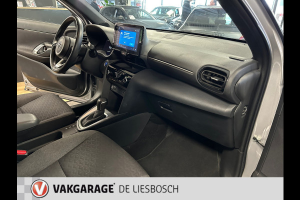 Toyota Yaris Cross 1.5 Hybrid Dynamic / Navigatie / pdc / stoelverwarming