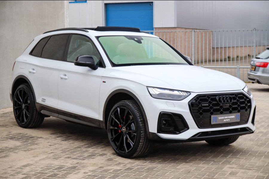 Audi Q5 50TFSIe Quattro Competition S Edition S-Line 299pk Automaat Panoramadak|Virtual Cockpit|Supersport kuipstoelen|OLED Matrix