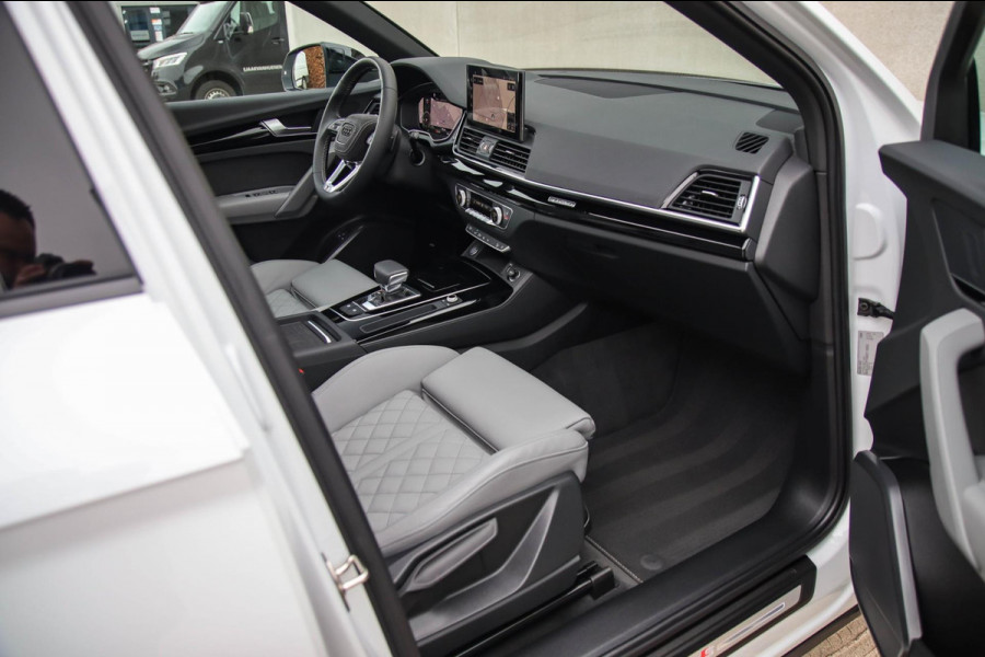 Audi Q5 50TFSIe Quattro Competition S Edition S-Line 299pk Automaat Panoramadak|Virtual Cockpit|Supersport kuipstoelen|OLED Matrix