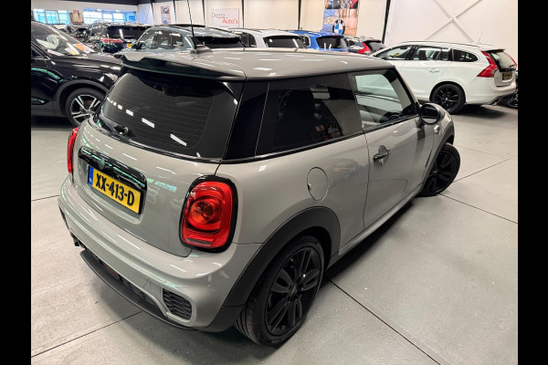 MINI 1.5 Cooper WORKS 136PK 17''JCW/NAVI/CARPLAY/CRUISE/JCW-STOELEN///