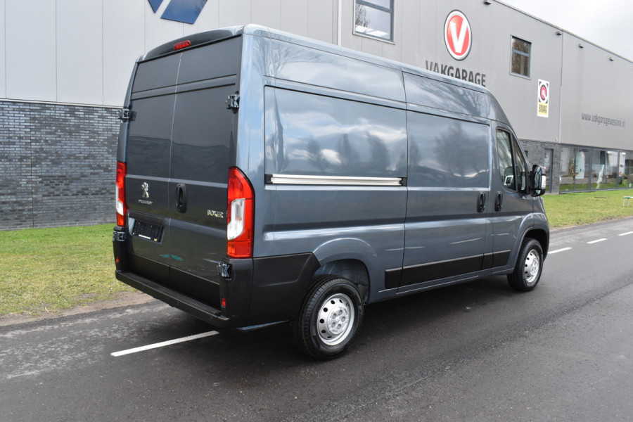 Peugeot Boxer 2.2 BlueHDi 140 L2H2 3.3t nieuw! BPM vrij | Camera | navi |  Euro 6    Ook LEASE mogelijkheden