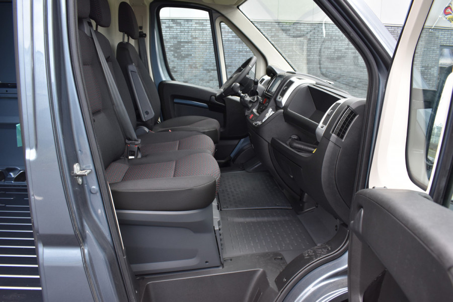 Peugeot Boxer 2.2 BlueHDi 140 L2H2 3.3t nieuw! BPM vrij | Camera | navi |  Euro 6    Ook LEASE mogelijkheden