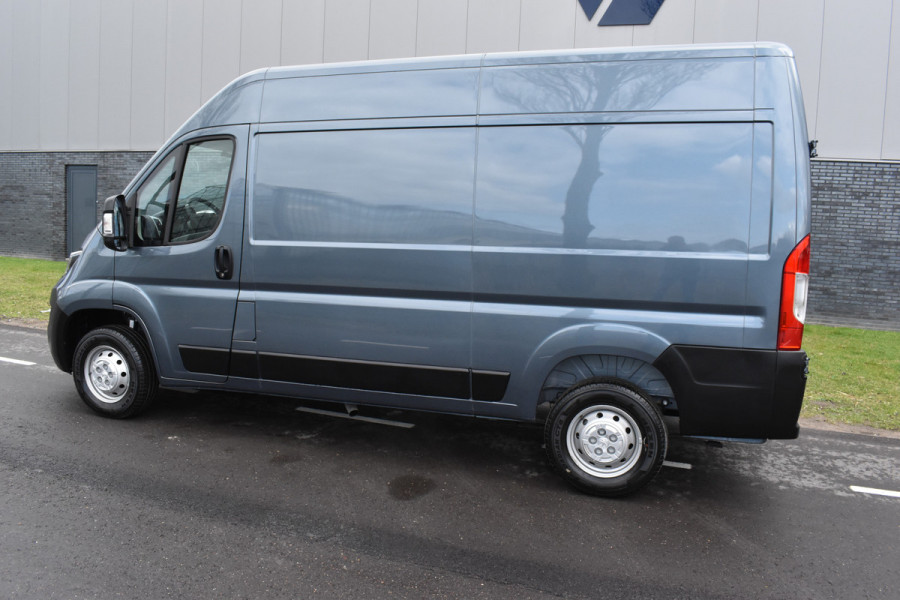 Peugeot Boxer 2.2 BlueHDi 140 L2H2 3.3t nieuw! BPM vrij | Camera | navi |  Euro 6    Ook LEASE mogelijkheden