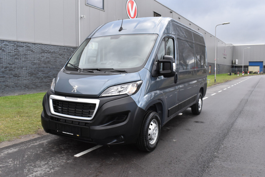 Peugeot Boxer 2.2 BlueHDi 140 L2H2 3.3t nieuw! BPM vrij | Camera | navi |  Euro 6    Ook LEASE mogelijkheden