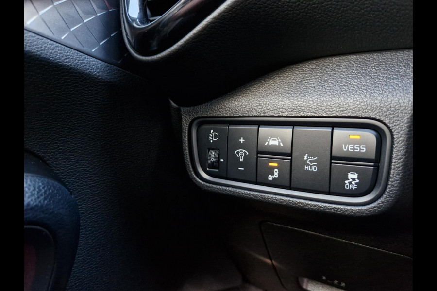 Kia e-Soul ExecutiveLine 64 kWh | Stoelventilatie | Climate | Camera | PDC | Dodehoek | HUD |