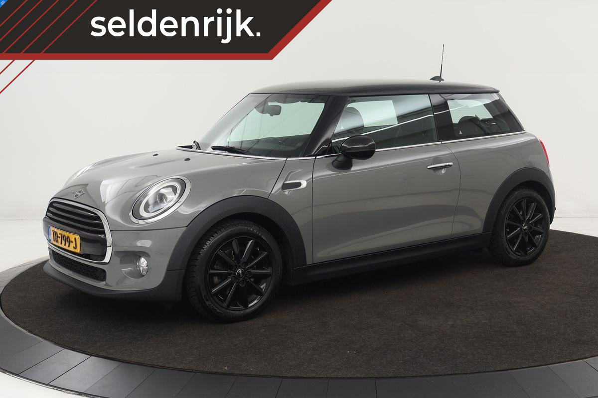 MINI Cooper 1.5 | 1e eigenaar | Carplay | Full LED | Navigatie | Keyless | Cruise control | Airco | PDC | Bluetooth | Regen-/lichtsensor