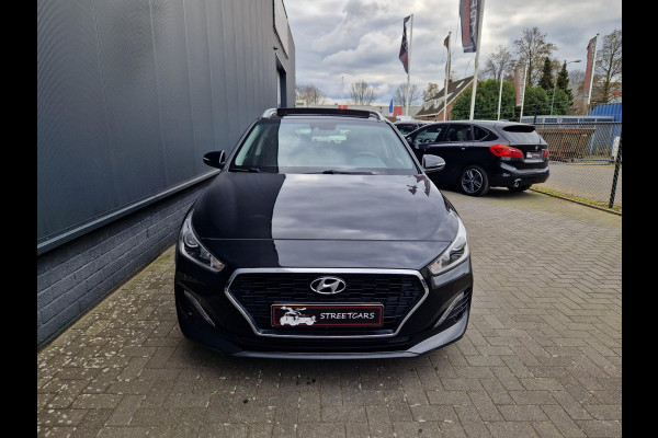 Hyundai i30 Wagon 1.4 T-GDI Premium /Keyless /Pano /stoelverw