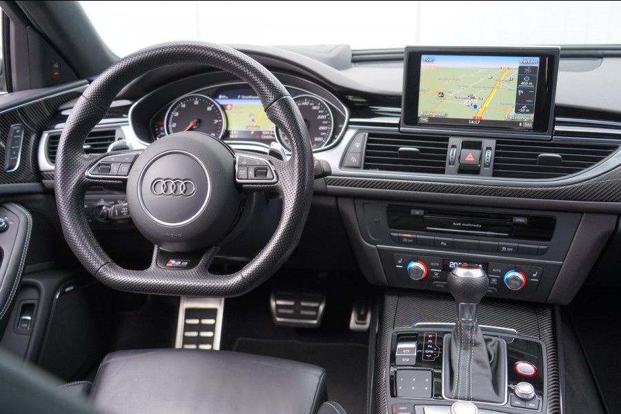 Audi RS6 Avant 4.0 TFSI RS 6 quattro perfomance / Org. NL / 2e Eigenaar / Dealeronderhouden / Ceramic / Head-Up / Soft-Close