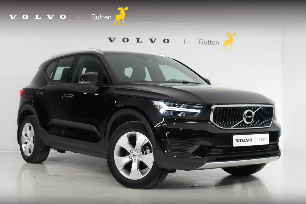 Volvo XC40 T3 163PK Automaat Momentum Business Stoelverwarming / Navigatie / 18'' velgen / DAB+