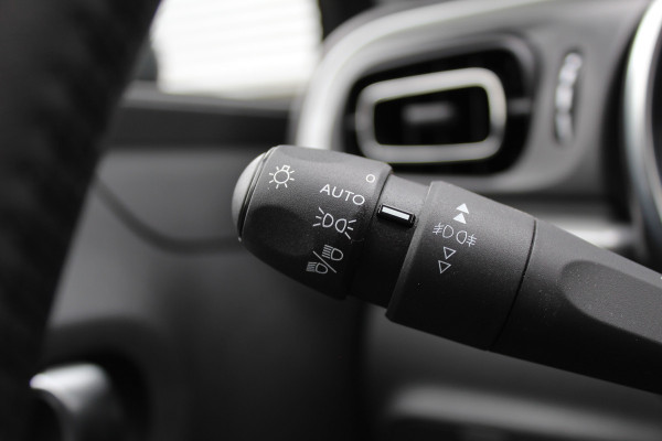 Citroën C3 1.2 PureTech Feel Edition | Keyless | Carplay | Stoelverwarming | Led