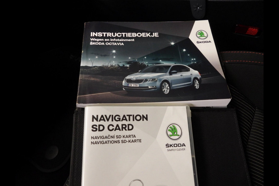 Škoda Octavia Combi 1.0 TSI Sportline Business NAVI/CLIMA/CRUISE/PDC/17"LMV!