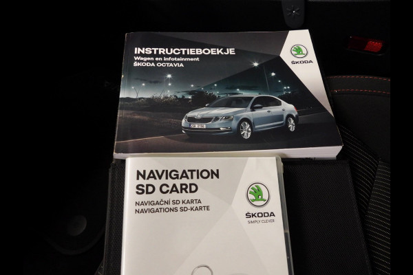 Škoda Octavia Combi 1.0 TSI Sportline Business NAVI/CLIMA/CRUISE/PDC/17"LMV!