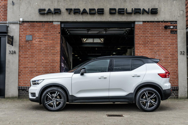 Volvo XC40 2.0 T4 R-Design Pano / Camera / Apple Car Play