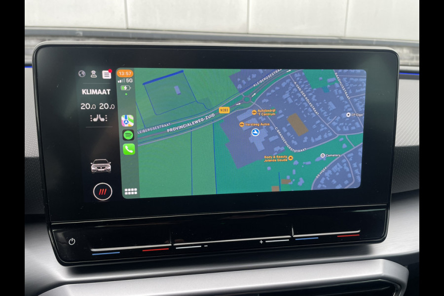 Seat Leon Sportstourer 1.5 eTSI FR | Elek. Trekhaak | Sfeerverl. | LED | Navi | Carplay | Keyless | Adap. Cruise