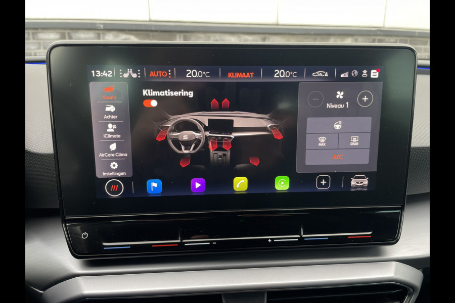 Seat Leon Sportstourer 1.5 eTSI FR | Elek. Trekhaak | Sfeerverl. | LED | Navi | Carplay | Keyless | Adap. Cruise