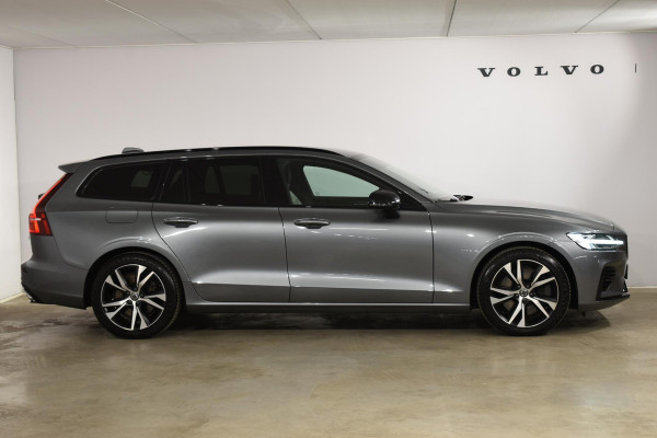 Volvo V60 T6 340PK Automaat Twin Engine AWD R-Design / Navigatie / Adaptieve Cruisecontrol / Dodehoekdetectie / Harman Kardon / Elektrische Bestuurderstoel / Trekhaak / LM Velgen /