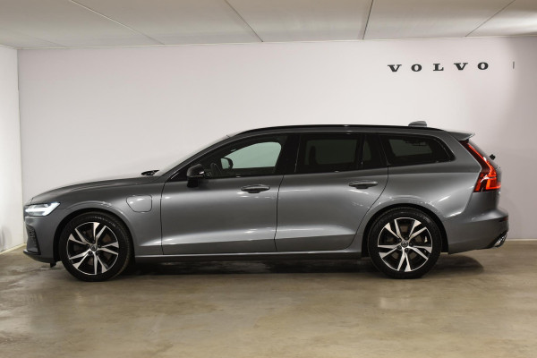 Volvo V60 T6 340PK Automaat Twin Engine AWD R-Design / Navigatie / Adaptieve Cruisecontrol / Dodehoekdetectie / Harman Kardon / Elektrische Bestuurderstoel / Trekhaak / LM Velgen /