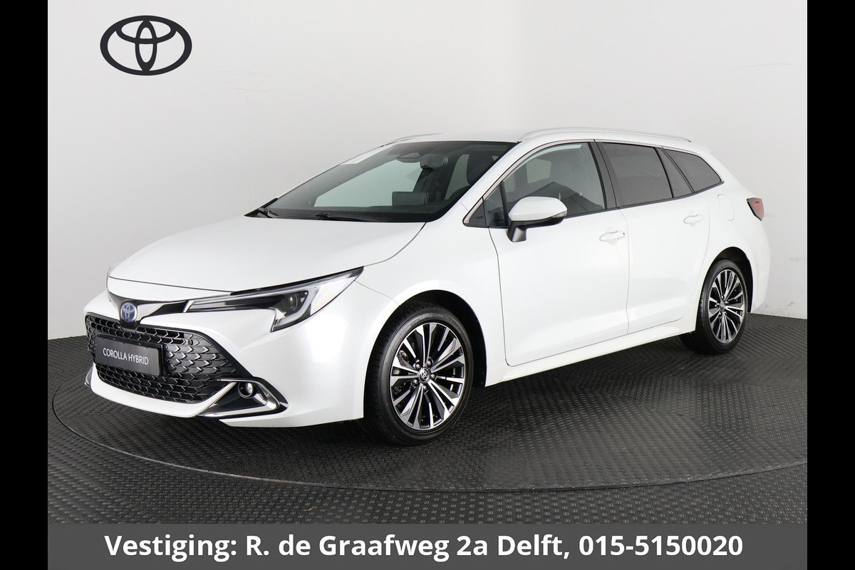 Toyota Corolla Touring Sports 1.8 Hybrid First Edition | Stuur- & Stoelverwarming | Navigatie | Elektrische kofferbak |