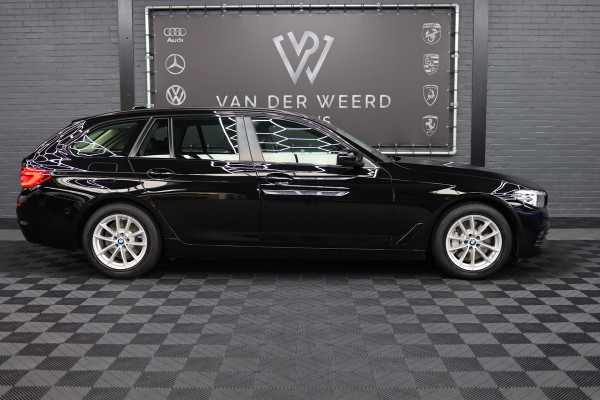 BMW 5 Serie Touring 530i High Executive | Leer |  Elektrisch bedienbare achterklep |